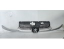 Recambio de rejilla delantera para peugeot 206 berlina 1.9 diesel referencia OEM IAM   