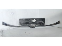 Recambio de rejilla delantera para peugeot 206 berlina 1.9 diesel referencia OEM IAM   