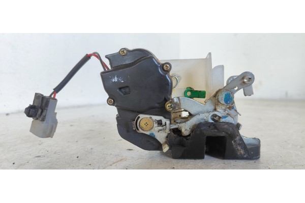 Recambio de cerradura puerta trasera derecha para toyota rav 4 funcruiser (a1) 2.0 16v cat referencia OEM IAM   