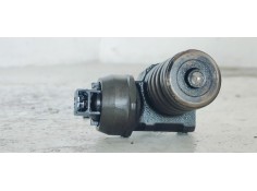 Recambio de inyector para volkswagen touareg (7la) 2.5tdi 175 4x4 referencia OEM IAM 07Z130073F  