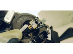 Recambio de mando multifuncion para ford mondeo ber. (ca2) econetic referencia OEM IAM 6G9T13N064DK  