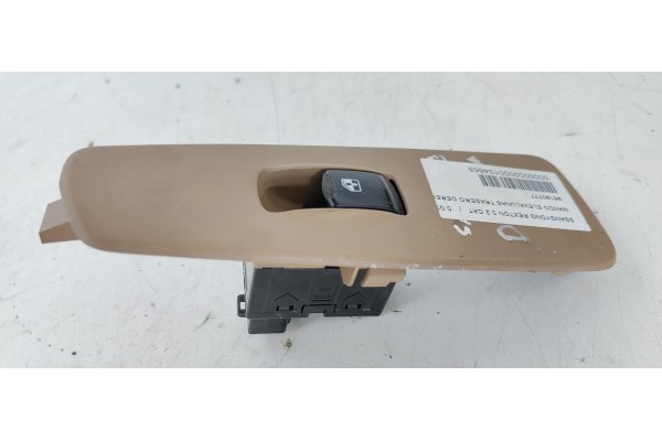 Recambio de mando elevalunas trasero derecho para ssangyong rexton rx 320 referencia OEM IAM 96190777  