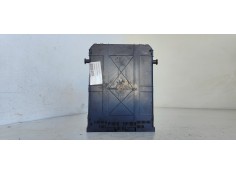 Recambio de caja reles / fusibles para citroen c3 picasso exclusive referencia OEM IAM 9664983480  
