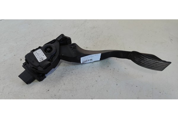 Recambio de potenciometro pedal para citroen c3 picasso exclusive referencia OEM IAM 968300158001  