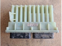 Recambio de centralita motor uce para opel zafira a 2.0 dti referencia OEM IAM PA66820GF10 24462347 15408379