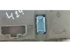 Recambio de mando climatizador para renault scenic ii emotion referencia OEM IAM 8200501465  