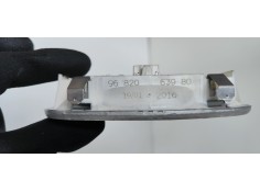 Recambio de luz interior para peugeot 3008 active referencia OEM IAM   