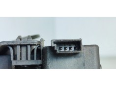 Recambio de cerradura maletero / porton para bmw serie 3 berlina (e46) 320d referencia OEM IAM 8196401  