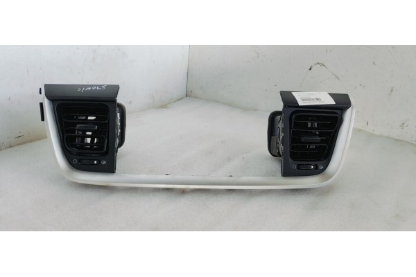 Recambio de rejilla aireadora para kia stonic (ybcuv) 1.2 i 85 referencia OEM IAM 84740H8AE0  