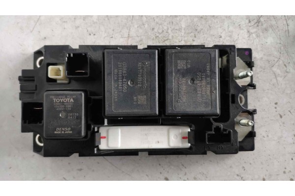 Recambio de caja reles / fusibles para toyota rav 4 referencia OEM IAM 6H300378 G92Z153010 