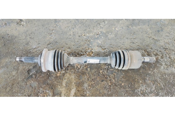 Recambio de transmision delantera izquierda para kia carnival ii 2.9 crdi lx referencia OEM IAM   