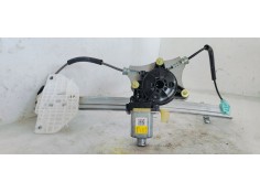 ELEVALUNAS DELANTERO DERECHO 82460H8000 