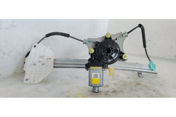 Recambio de elevalunas delantero derecho para kia stonic (ybcuv) 1.2 i 85 referencia OEM IAM 82460H8000  