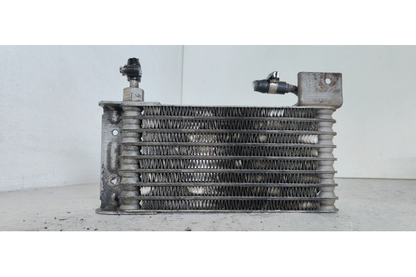 Recambio de radiador aceite para kia sorento 2.5 crdi ex referencia OEM IAM   