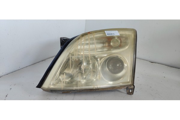 Recambio de faro izquierdo para opel vectra c berlina 1.9 cdti referencia OEM IAM 15588700  