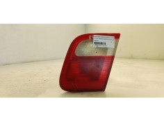 Recambio de piloto trasero derecho interior para bmw serie 3 berlina (e46) 320d referencia OEM IAM 8364924  