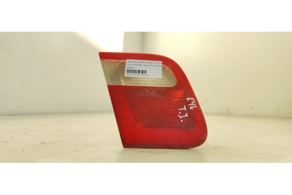 Recambio de piloto trasero izquierdo interior para bmw serie 3 berlina (e46) 320d referencia OEM IAM 8364923  