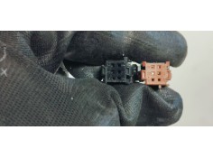 Recambio de retrovisor izquierdo para peugeot 307 cc (s2) 1.6i 110 referencia OEM IAM   