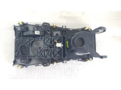 Recambio de guarnecidos palanca cambio para toyota avensis (t27) 2.2d-cat 150 fap referencia OEM IAM 5562505020  