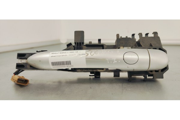 Recambio de maneta exterior trasera izquierda para renault scenic ii 1.5dci 105 referencia OEM IAM   