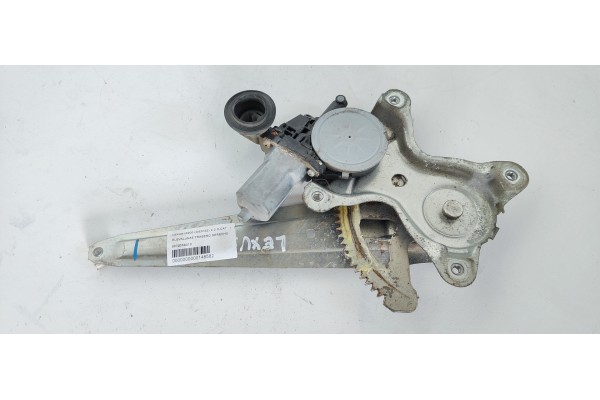 Recambio de elevalunas trasero derecho para lexus is200 (ds2/is2) 220d referencia OEM IAM 8572058010  