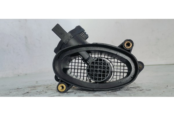 Recambio de caudalimetro para bmw serie 3 berlina (e46) 320d referencia OEM IAM 77870760  
