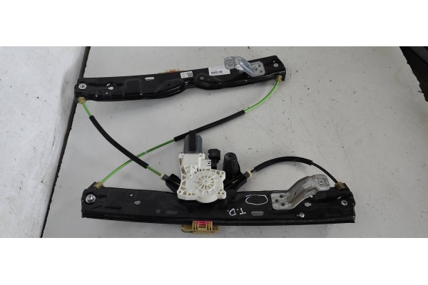 Recambio de elevalunas trasero derecho para jaguar f-pace 2.0 diesel cat referencia OEM IAM HK8327000AC  