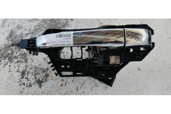 Recambio de maneta exterior trasera izquierda para lancia thema 3.0jtd 240 fap referencia OEM IAM 68064625AD  