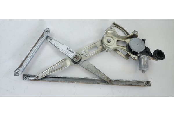 Recambio de elevalunas delantero derecho para lexus is200 (ds2/is2) 220d referencia OEM IAM   