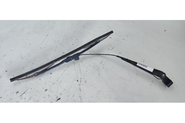 Recambio de brazo limpia trasero para mitsubishi montero sport (k90) 2.5 td gls referencia OEM IAM   
