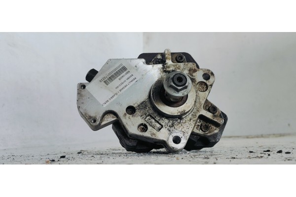 Recambio de bomba inyeccion para renault megane ii classic berlina confort expression referencia OEM IAM 8200108225  