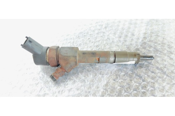Recambio de inyector para renault scenic ii emotion referencia OEM IAM 0445110110B  