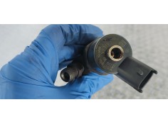 Recambio de inyector para renault scenic ii emotion referencia OEM IAM 0445110110B  