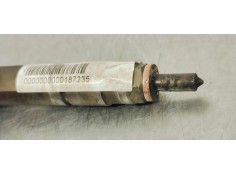 Recambio de inyector para renault scenic ii emotion referencia OEM IAM 0445110110B  