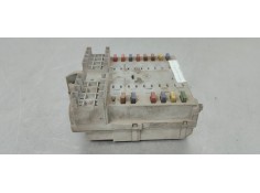 Recambio de caja reles / fusibles para fiat stilo (192) 1.9 jtd cat referencia OEM IAM 51724394  