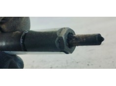 Recambio de inyector para peugeot 307 (s1) xr clim referencia OEM IAM 0445110008  