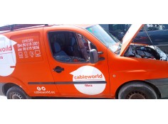 Recambio de puerta delantera derecha para fiat doblo i cargo 1.3 16v jtd cat referencia OEM IAM   