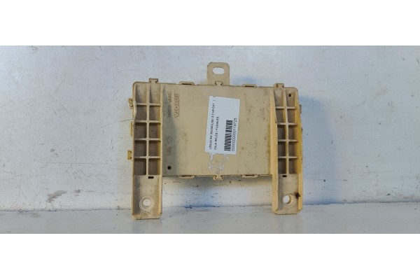 Recambio de caja reles / fusibles para lexus rx 300(mcu35) 3.0 v6 cat referencia OEM IAM   