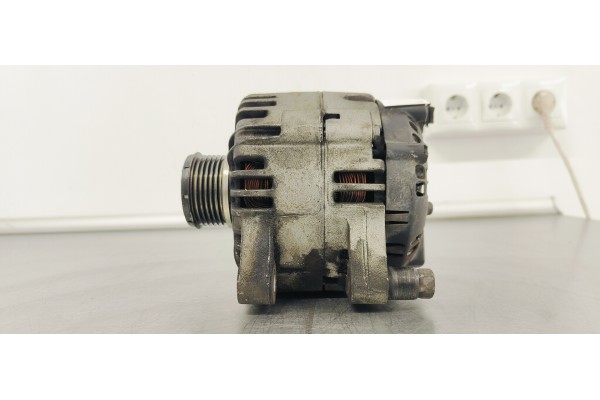 Recambio de alternador para citroen jumpy 1.6 hdi 90 referencia OEM IAM 9646321780  