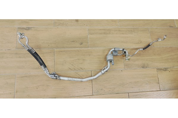 Recambio de tubos aire acondicionado para citroen c4 picasso 1.6 hdi 115 fap referencia OEM IAM 9675103680  