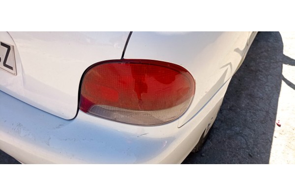 Recambio de piloto trasero derecho para hyundai accent (lc) gls referencia OEM IAM   