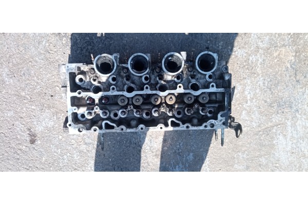 Recambio de culata para peugeot 206 berlina e-music referencia OEM IAM 9643477110  