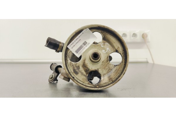 Recambio de bomba direccion para citroen c5 berlina 2.0 hdi referencia OEM IAM   