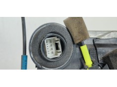 Recambio de cerradura puerta trasera derecha para lexus is200 (ds2/is2) 220d referencia OEM IAM   