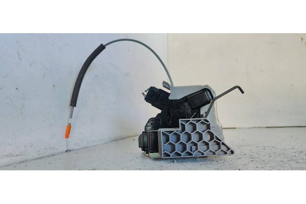 Recambio de cerradura puerta trasera izquierda para hyundai i20 (bc3) 1.0i turbo 100 fap referencia OEM IAM 81410Q0000  