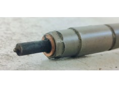 Recambio de inyector para volvo xc60 2.4 d referencia OEM IAM 31272690  