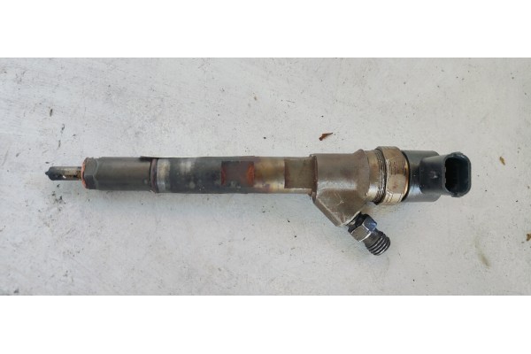 Recambio de inyector para chrysler voyager (rg) 2.8 crd lx grand voyager referencia OEM IAM 0445110059  