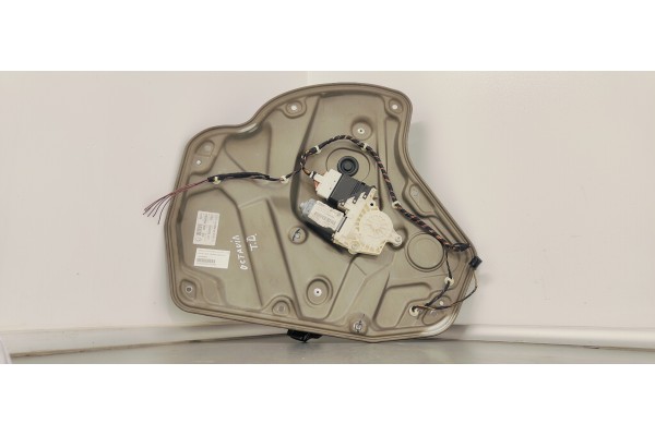 Recambio de elevalunas trasero derecho para skoda octavia berlina (1z3) 1.9 tdi 105 referencia OEM IAM 1Z0839656A  