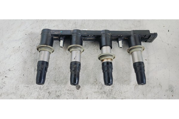 Recambio de bobina encendido para chevrolet cruze 1.6 i 113 referencia OEM IAM 0986221097  