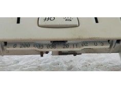 Recambio de luz interior para renault espace iv (jk0) 2.0dci 130 referencia OEM IAM 8200003036  